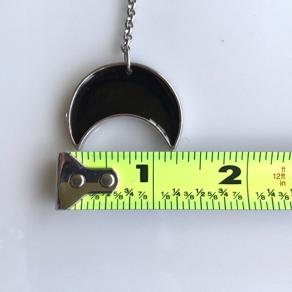 Black resin & glitter moon steel lariat necklace - Picture 11 of 11